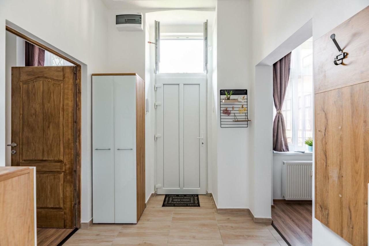 Central Kira Apartment Budapeszt Zewnętrze zdjęcie
